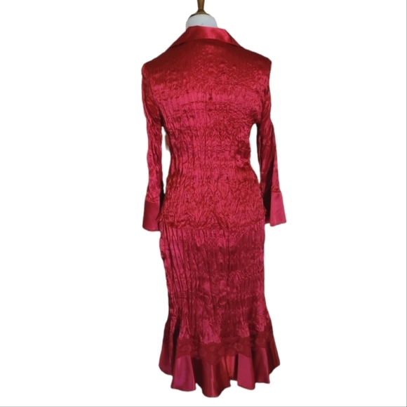 Vintage - Robbie Bee Red Satin and Lace Ruffle Two Piece Skirt Set - Picture 4 of 7